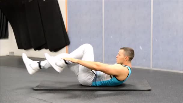 Hollow Body Alternating Knee Raise exercise demo