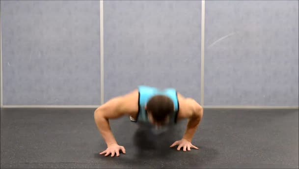 Alternating Explosive Push Ups exercise demo