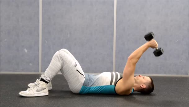 Single Dumbbell Skull Crushers exercise demo